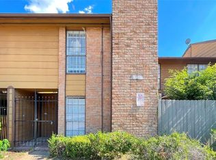 9090 S Braeswood Blvd APT 11, Houston, TX 77074