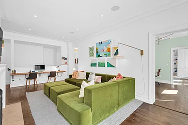 50 West 67th Street #3GH/2G image 1 of 27