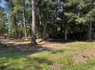 40 Alice St, Madisonville, LA 70447