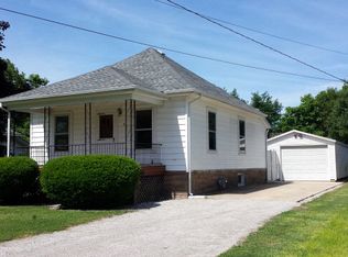 4 S 1st Hegeler, Danville, IL 61832