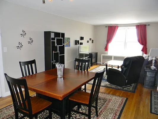 Sold by Orrichio Anderson | media 7