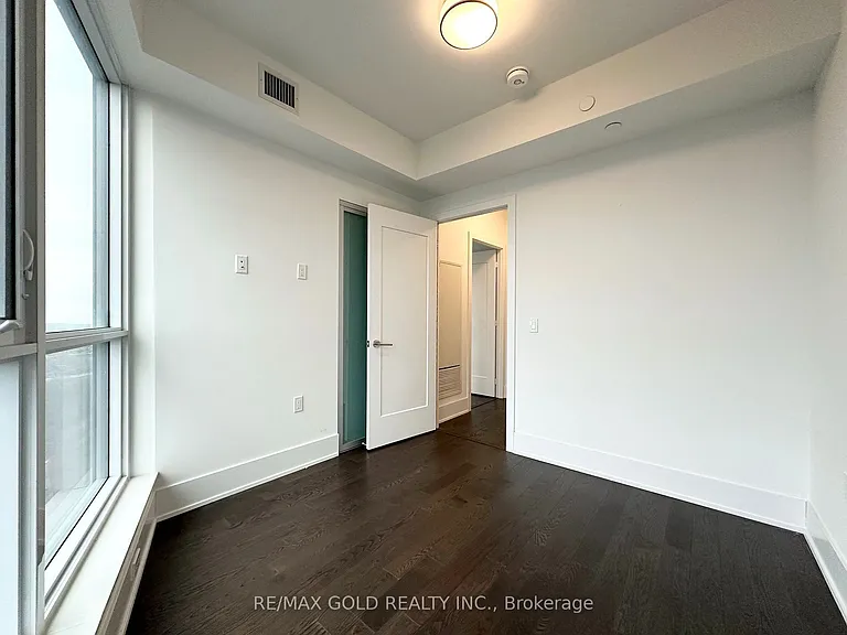 585 Bloor St E #3515 — Photo 21
