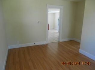 742 S 37th St, Milwaukee, WI 53215