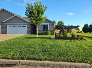 3004 15th Ave SW, Austin, MN 55912