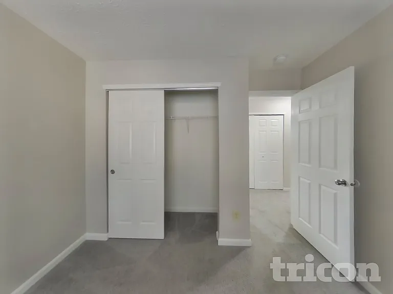 557 Cembra Dr — Photo 12