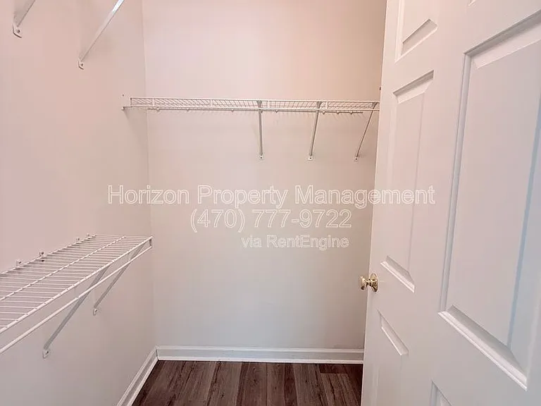 3987 Hidden Hollow Dr — Photo 12