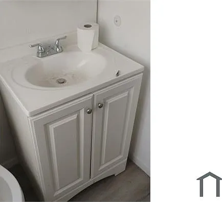 1 bed, 900 sqft, $1,050 — Photo 2