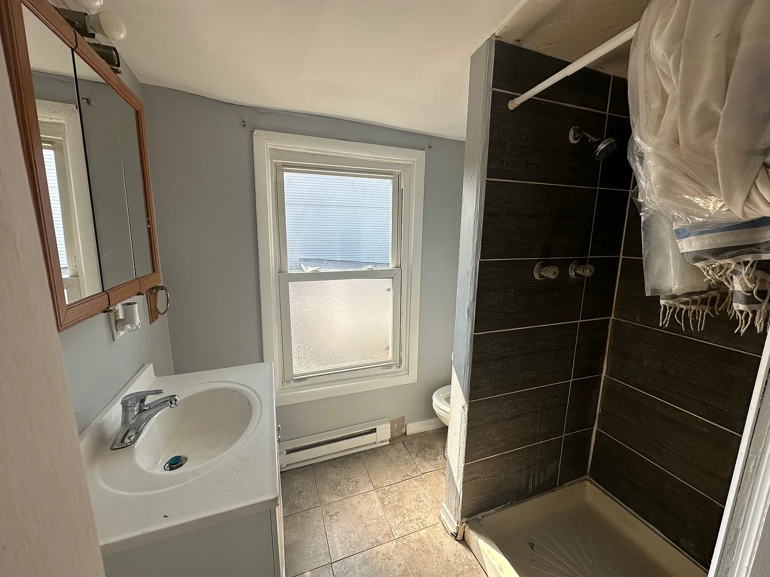 2 bed, 1.5 bath, $1,500 — Photo 4