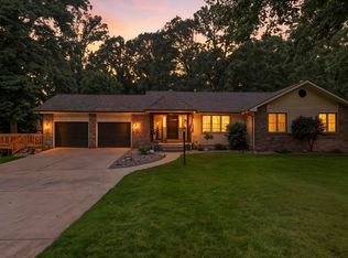 615 Walnut St, Albion, IN 46701