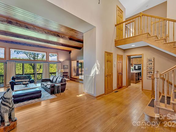5th image of 113 Valle View Dr #31 & 32