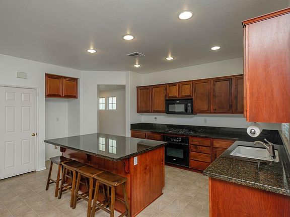 5th image of 13023 Whispering Creek Way