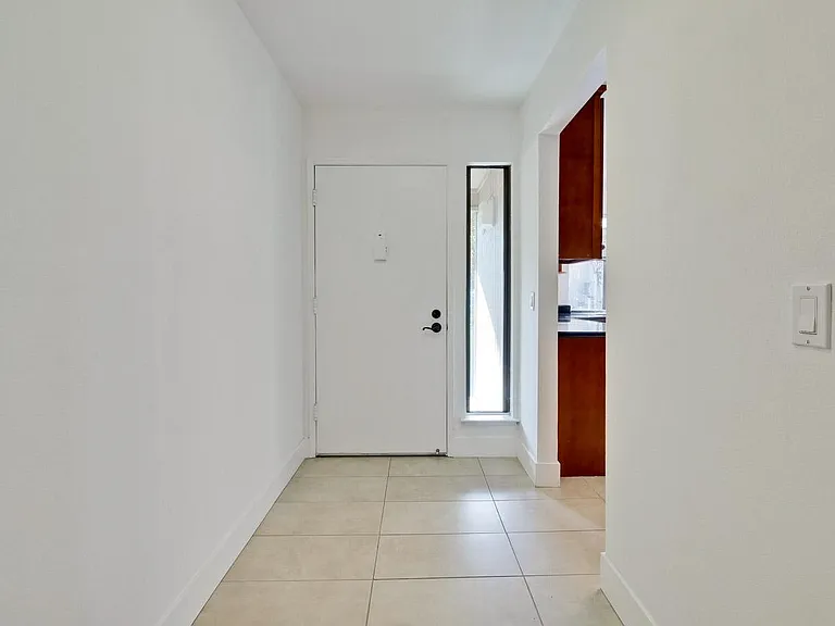 928 Wright Ave #303 — Photo 48