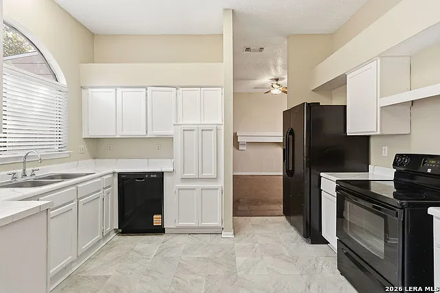 4102 Mystic Sunrise Dr — Photo 13
