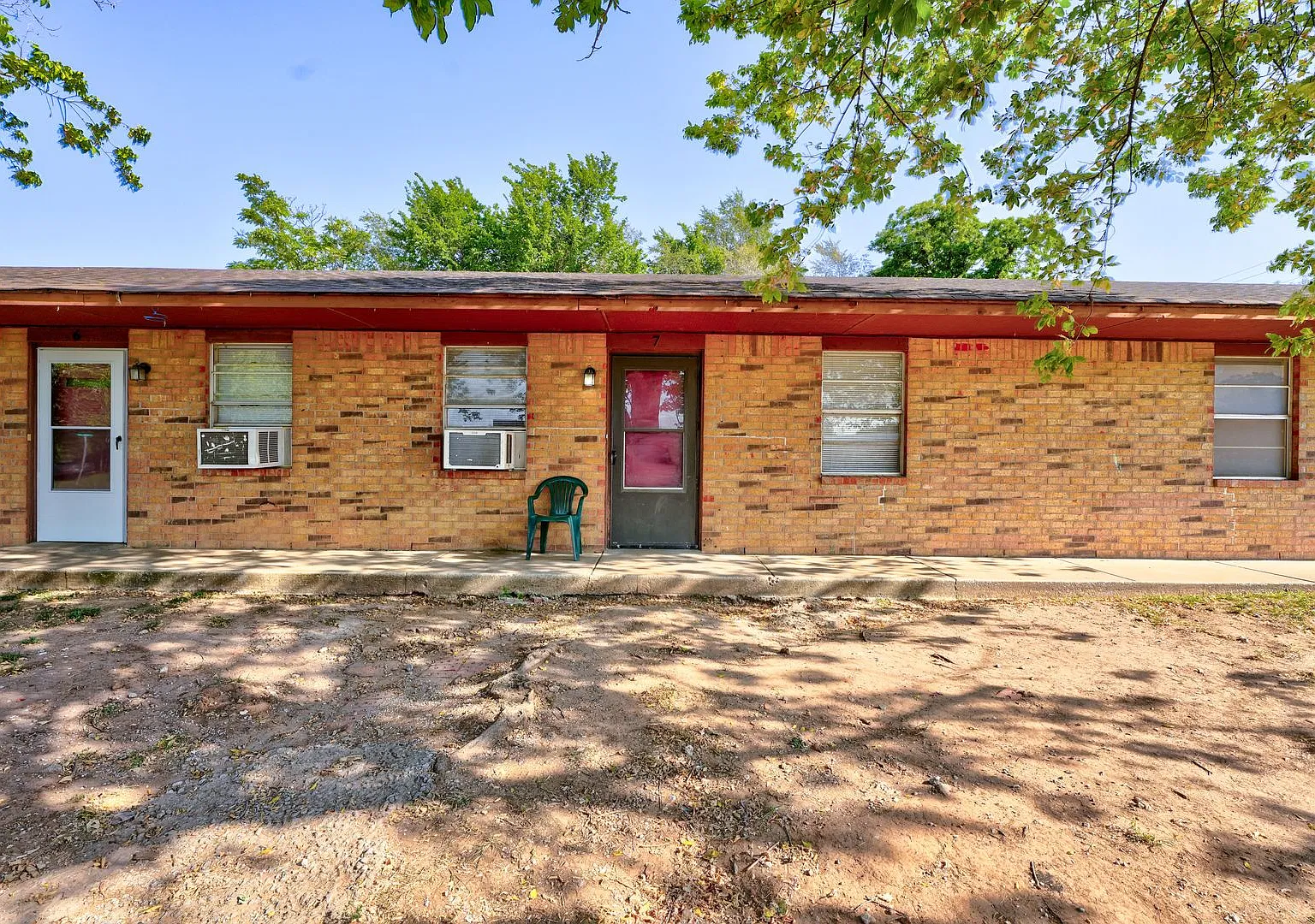 2 bed, 1 bath apartment in noble, ok — Photo 1