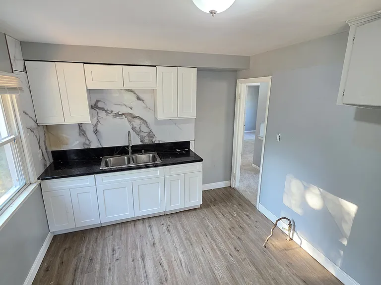 20145 Santa Barbara Dr — Photo 6
