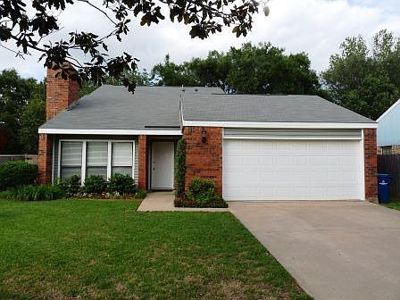 1st image of 3812 N Magnolia Ct