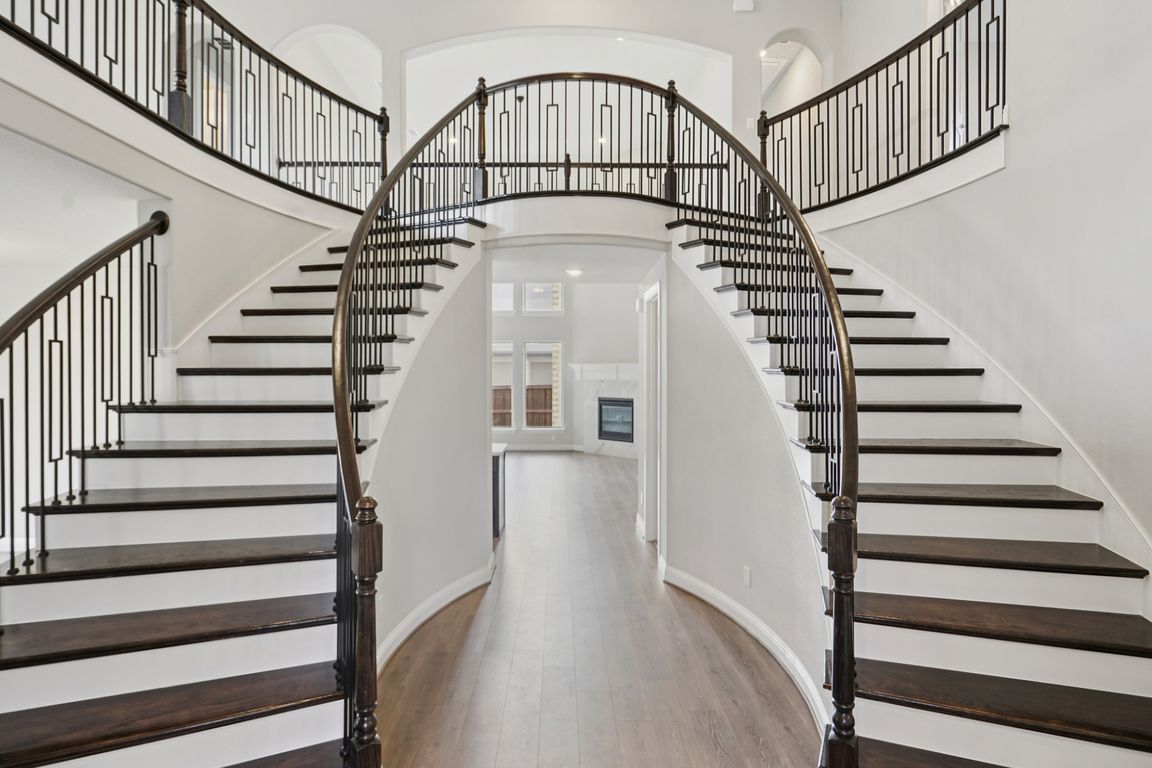 next background image