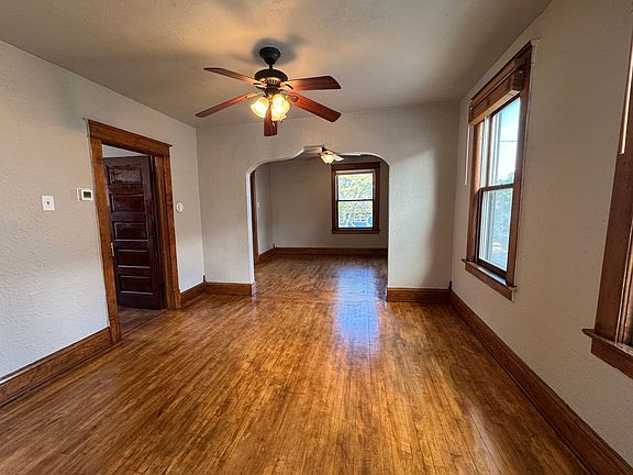 5th image of 3461 E Plankinton Ave
