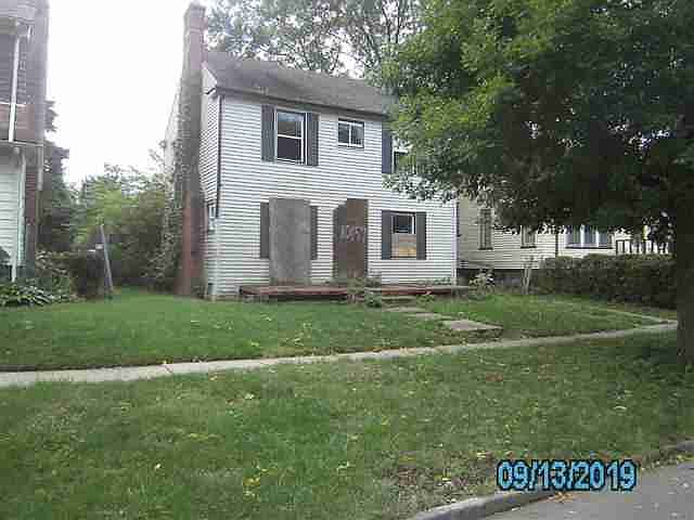 10157 Beechdale