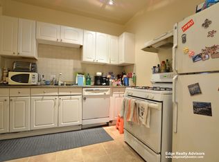 21 Park Vale Ave APT 6, Allston, MA 02134