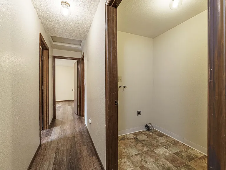 4918 Plomondon St — Photo 13