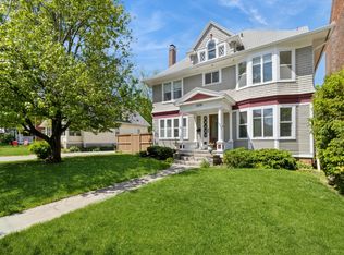 1070 37th St, Des Moines, IA 50311