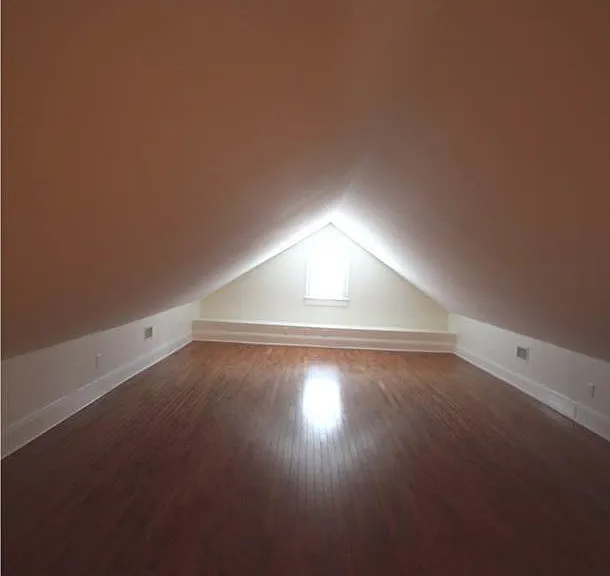 2404 N Morgan St — Photo 4