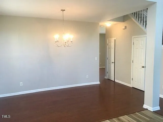 3 bed, 2.5 bath, 1973 sqft, $1,850 — Photo 3