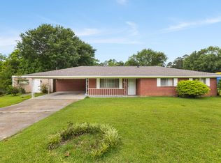 404 Monroe St, Ellisville, MS 39437
