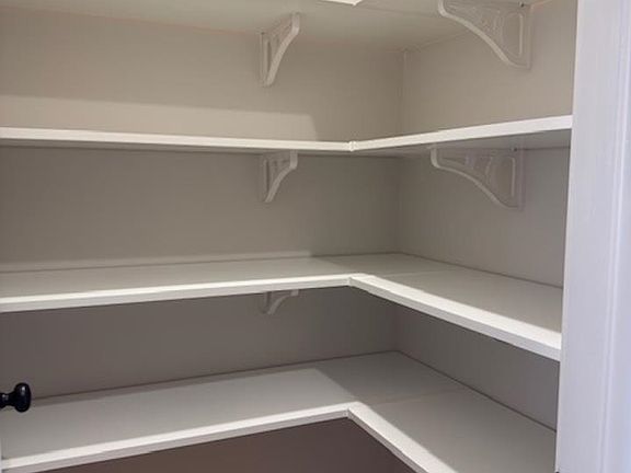 4th image of 12601 Penrose Dr