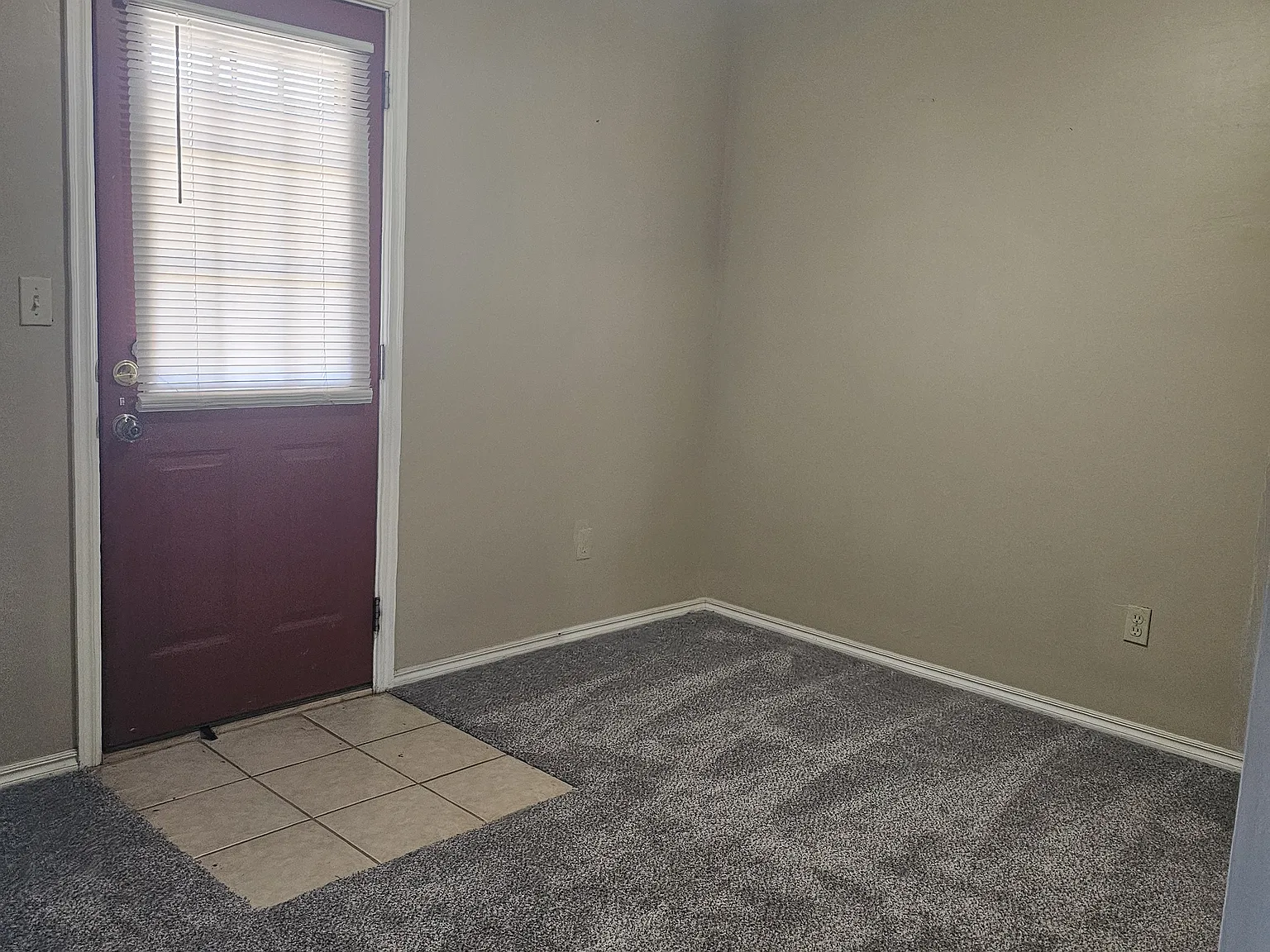 2 bed, $965 — Photo 3