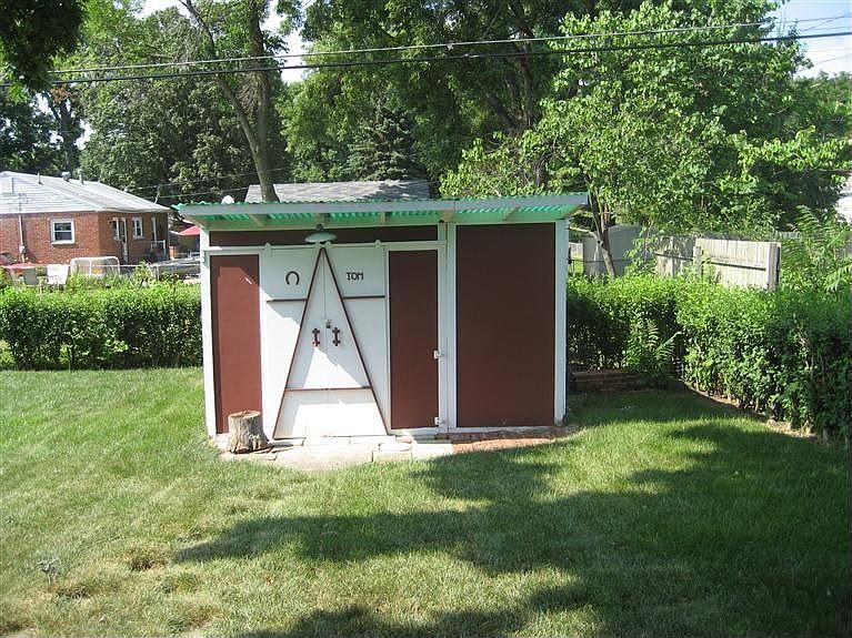 1st image of 1307 Lindsey Ave