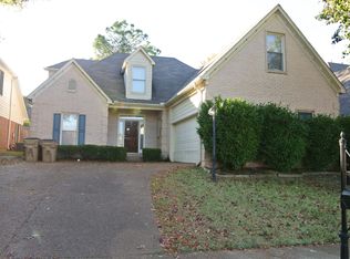 1147 Hunters Green Cir S, Cordova, TN 38018