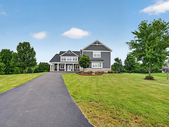 3rd image of 5516 Jennifer Ct