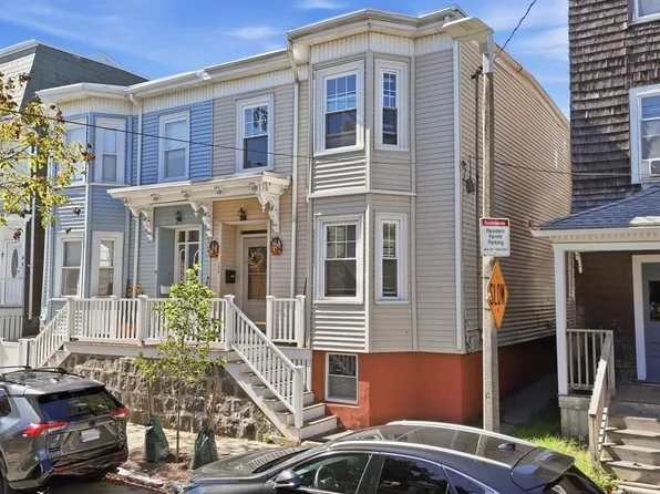 100 Buttonwood St, Dorchester, MA 02125