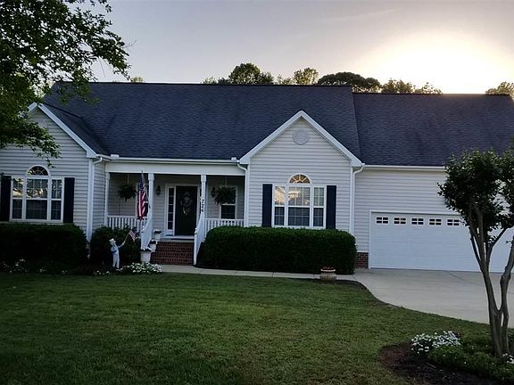 3rd image of 726 Olivia Way