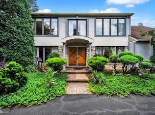 236 Hilltop Dr, Churchville, PA 18966