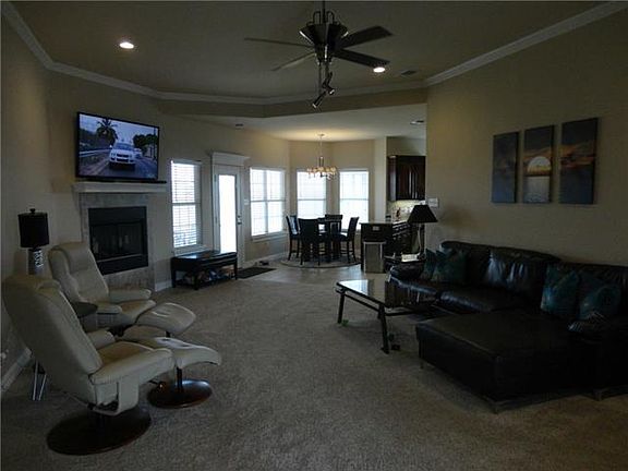 2nd image of 1300 Piper Way