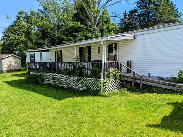 4 Park Lane Dr, Port Allegany, PA 16743