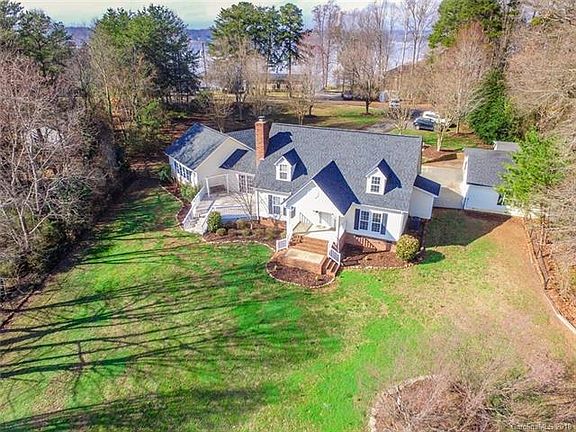 4th image of 109 Courtney Ln