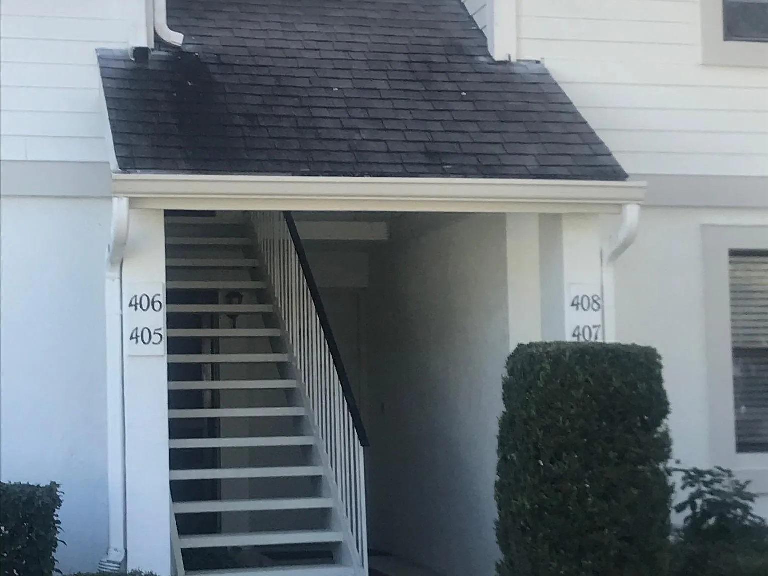 2 bed, 980 sqft, $1,800 — Photo 1