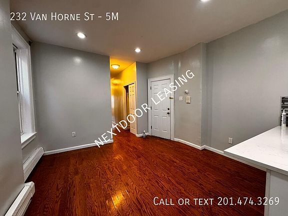 4th image of 232 Van Horne St #5M