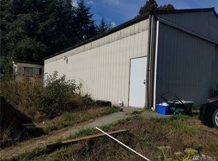 26093 Barrett Rd NE, Kingston, WA 98346