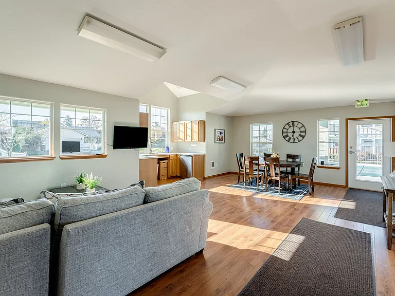 Big Meadow Apartments — Photo 13