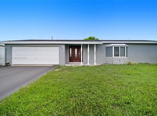 9710 Sunset Strip, Sunrise, FL 33322
