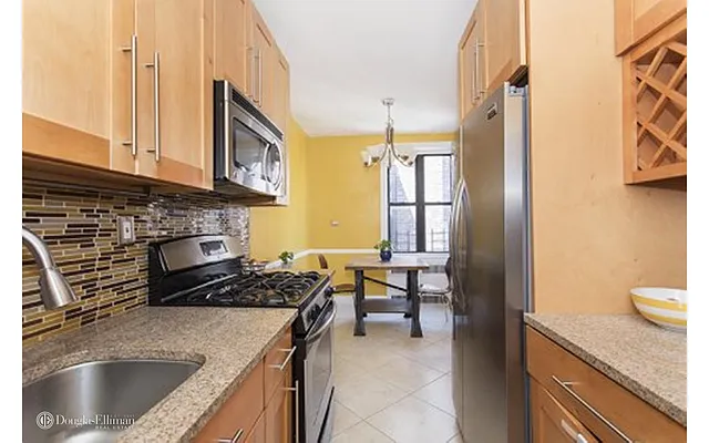 Sold by Douglas Elliman | media 12