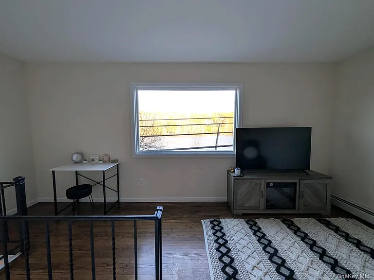 580 Lakes Rd — Photo 6