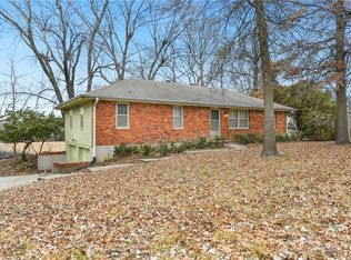 27218 S Orchard Rd, Harrisonville, MO 64701