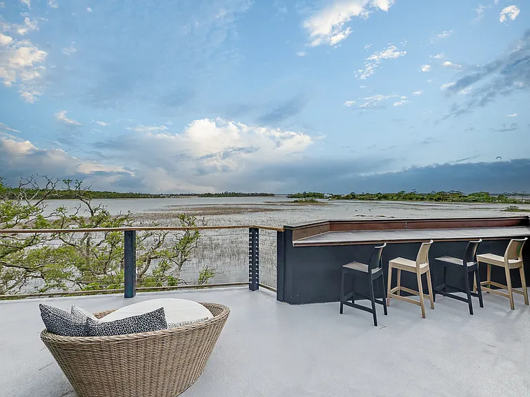 Rooftop patio