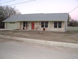 1st image of 208 N Starkey St